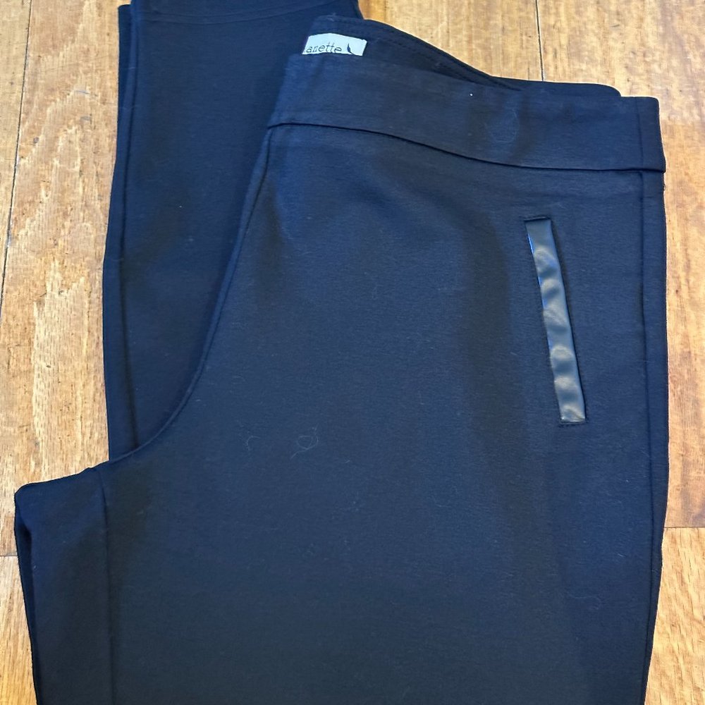 Black Women's Pants